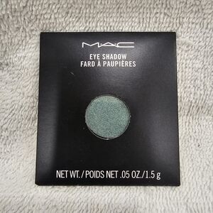 MAC Cosmetics Pro Palette Eyeshadow Refill Pan Steamy